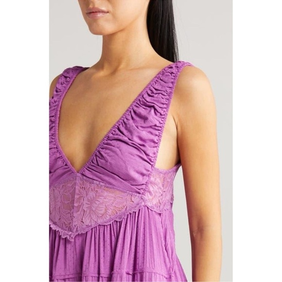 Free People Spring Fling Romantic Lacey Boho Radiant Orchid Romper Sz Medium NWT - Picture 6 of 11